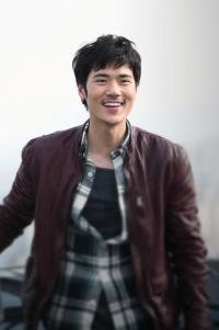 김강우, '결혼전야'서 로맨틱 코미디 도전 "어떤 모습?"