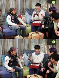 은지원 사과의 선물로 데니에게 '피규어' 증정 "인사 안 받아줘 미안"