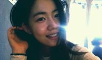 화영 근황, “공부중이에요” 언제 머리가 이렇게 길었지?