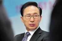 이명박, 또 다시 '황제 테니스' 논란... 전직 대통령 권한 남용 확전