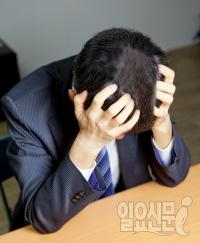 이름뿐인 '근로자의 날' 직장인 절반 정상출근 "의욕 떨어진다"