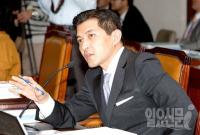 ‘정치돌’ 홍정욱은 어디로…