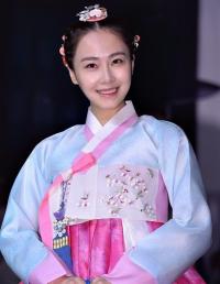 홍수현, 교통사고 뒤늦게 알려져 "팬들 걱정할까봐 숨겼다"