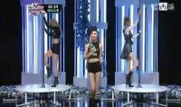 애프터스쿨 '첫사랑' 컴백 무대…'늘씬한 각선미+섹시 폴댄스'