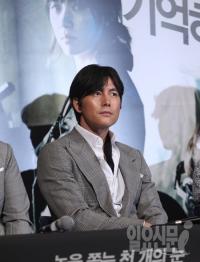 '감시자들' 정우성 17대 1 액션신으로 일주일간 어깨 통증 '고생'