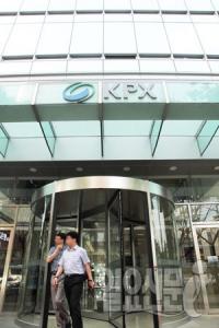 ‘국제가’ 양규모 KPX 회장 뒷말 도는 내막