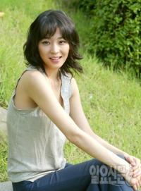 한고은 연애, 7살 연하 군의관과 '알콩달콩'