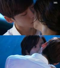 이종석 눈물키스, '기습' 사랑고백 후 가슴 아픈 이별 '애틋'