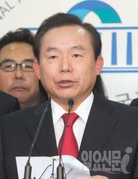이인제 의원 ”NLL 대화록 MB가 먼저 본 것 같다”