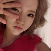 써니 초근접 셀카 화제, 오히려 디카가 민망할 정도의 무결점 피부