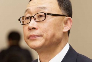 검찰의 전두환 폭격에 여권 속앓이