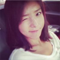원더걸스 유빈 윙크셀카, '귀엽긴 한데 민낯 얼굴이 이건 좀...'