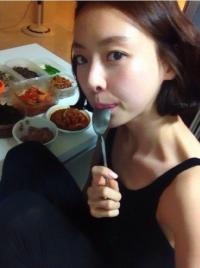 '비밀' 이다희 몸무게 언급 "176cm에 49kg"…몸매 비결은 이 식단?