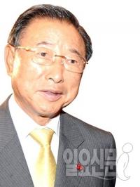 검찰 수사 받는 효성·KT 확 다른 태도 왜?
