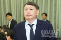 윤석열 중징계 뒤엔 검찰 수뇌부가? 경징계 결론 갑자기 '홱'