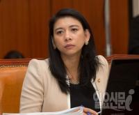 진중권·김성준, 이자스민 결의안 지지 '입장 바꿔보면 간단'