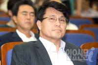 윤상현 ‘청와대교’ 등극 막후
