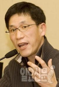 진중권 정의당 입당 "연말정산 하려다…" 무슨 사연?