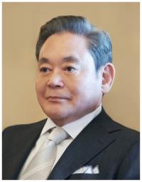 이건희 삼성전자 회장, 54일만에 귀국...신년하례식 등 참석