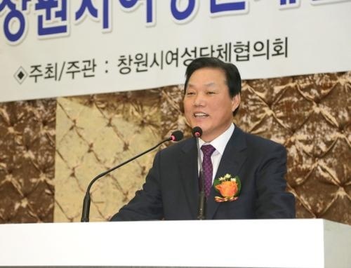 [인터뷰] 박완수 전 창원시장, "홍준표, 도지사 자리 대권 발판으로 이용할 뿐"