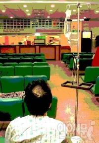 의협 측 "2차 집단휴진 일단 유보"