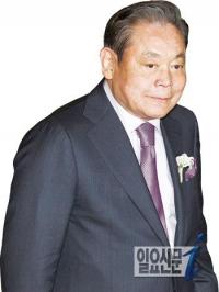 이건희 회장 주치의 송재훈 삼성병원장 "스텐트시술 성공적. 안정된 상태에서 회복 중" 