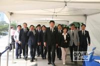 송영길, 새정치민주연합 인천지역 후보들과 함께 세월호 희생자 추모