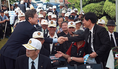 이재명 성남시장 "안보와 안전 위협하는 세력 책임 물을 것“