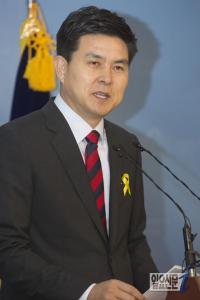 50대 기수론의 김태호 의원