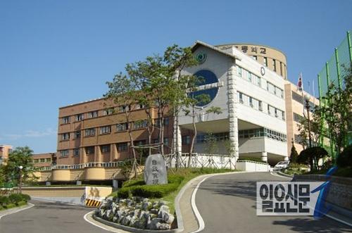 단원고 교장 직위해제 “세월호 참사 도의적 책임있다”