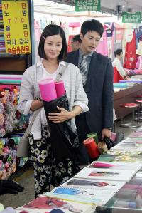 ‘왔다! 장보리’ 오연서-김지훈 다정한 신혼부부 변신