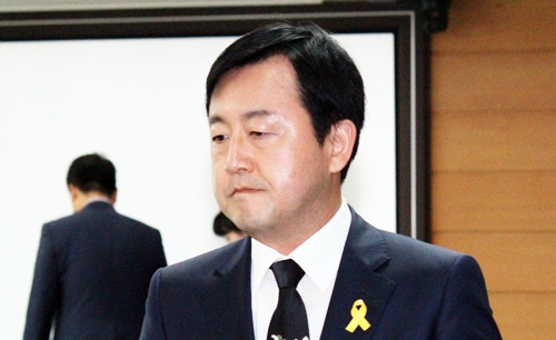 김한길 대표, “김용남 수원병 후보, '재산축소' 확인 사퇴해야”