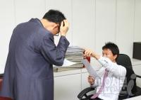 직장인 10명 중 1명 “직장 폭행당한 적 있어”…군대서 맞고 회사가서 또 맞고 ‘충격’