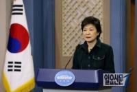 "대통령이 출구 막았다", 박 대통령 세월호 발언 여권에서조차 싸늘