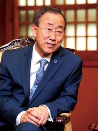 반기문 ‘미국의 푸들’ 비아냥 왜?