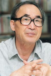 전북 군산서 시인 고은 '예우사업' 본격화...문화사업추진위 30일 출범