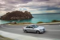 9단 자동변속기 장착한 The New E 220 BlueTEC Avantgarde