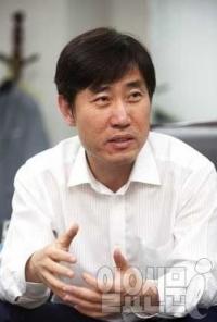 하태경, 청와대 휴대폰 해킹 해명에 "창피해서 할 말 못 찾겠다"