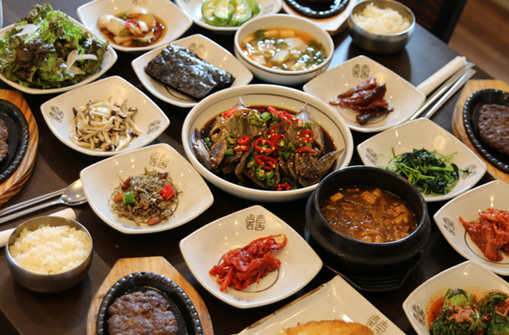 [경주맛집] 벚꽃축제와 어울어진 ‘정수가성’
