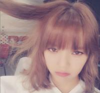 AOA 지민, 부스스+멍한 표정에도 가려지지 않는 미모