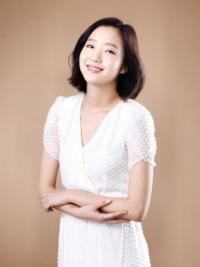 김고은, 여배우의 변신은 무죄라는 말을 천명하다..소녀에서 라비오뜨 모델로 성숙,성장