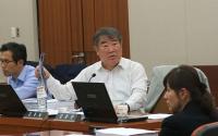 김우남 "돌고래호 장착 무전·위치추적기 무용지물"