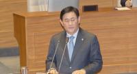 최경환 "근로시간 단축, 잘못하면 '교각살우'"