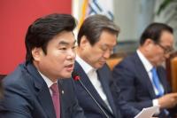 원유철 "野, 국정교과서 문제 정쟁화시켜 총선까지 끌고가려는 저의"