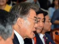 문재인 "박근혜정부, 국민 보호에 무능..민생 탄압에 유능" 맹비난