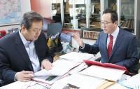 송하진 전북지사 국회서 '6조원 예산 확보' 잰걸음