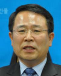 정헌율 전 전북도 행정부지사 새정연 탈당…"익산시장 선거출마"