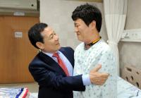 윤장현 광주시장, 감전사고 노석훈 소방장 위문