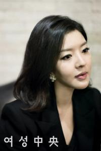 '도도맘' 김미나, 폭행 및 강제추행 혐의로 40대 남성 고소
