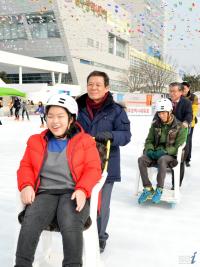 광주시, 장애인‧다문화가족 야외스케이트장에 초청